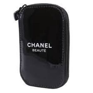 Chanel Beaute Novelty Nail Kit Glossy Black Zip Around Case Travel Manicure NEW